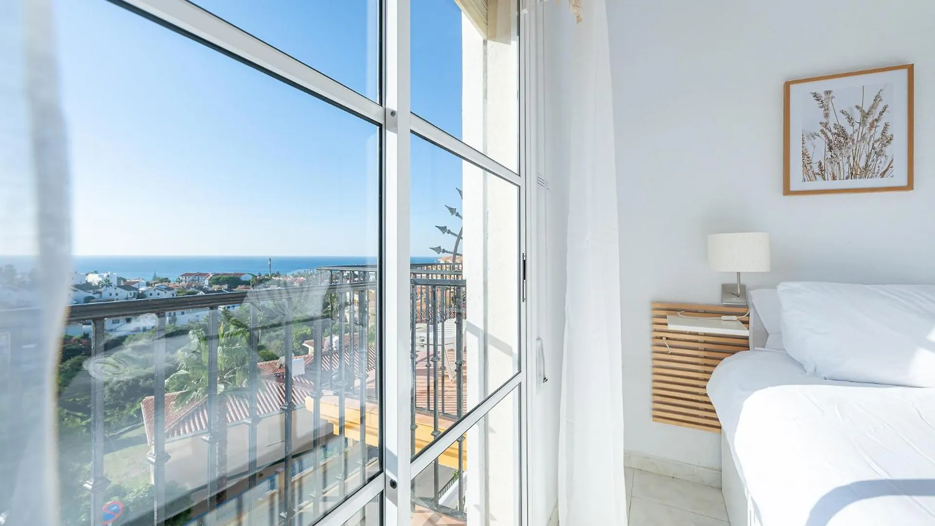 Apartment Sea Views 1 Bed Apt Colinas Del Faro