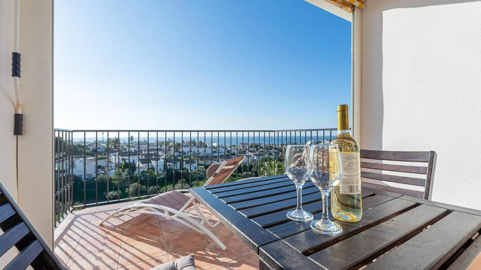 Sea Views 1 Bed Apt Colinas Del Faro