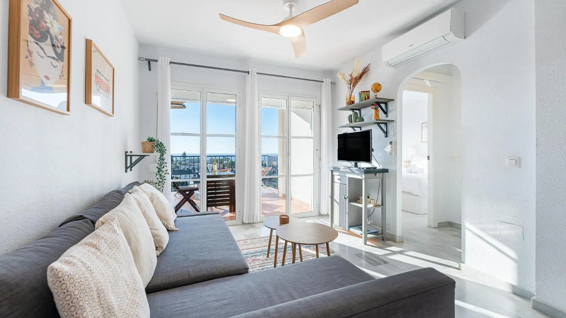 Sea Views 1 Bed Apt Colinas Del Faro Lägenhet